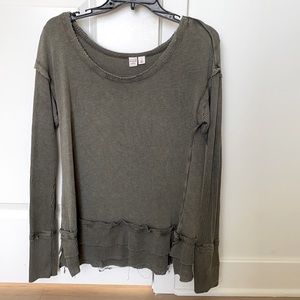 Distressed green women’s top